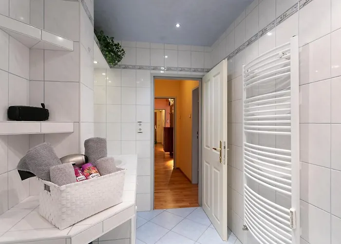 Zentrales In U-bahn Naehe & Hauptbahnhof Apartment Vienna