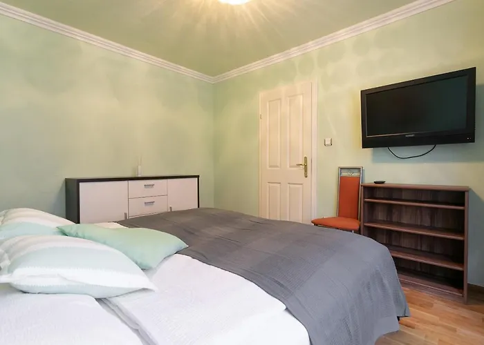 Apartment Zentrales In U-bahn Naehe & Hauptbahnhof *